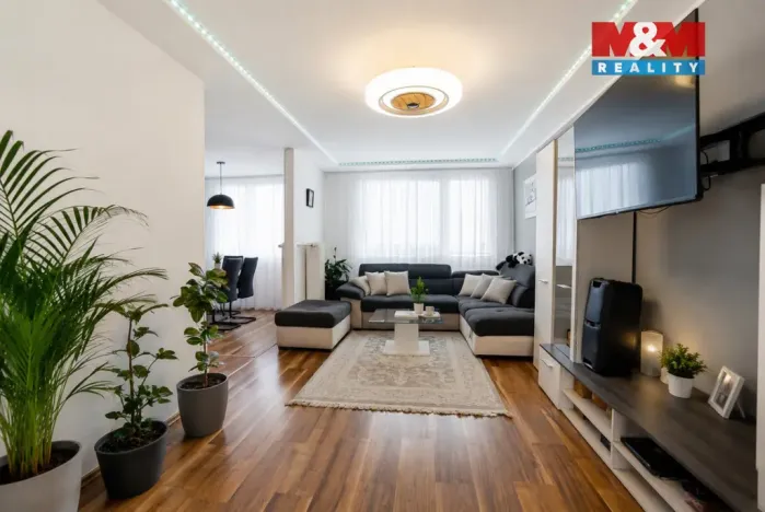 Prodej bytu 3+1, Praha - Prosek, Prosecká, 69 m2
