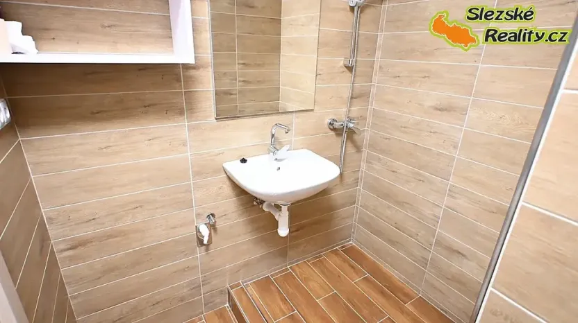 Pronájem bytu 3+1, Opava, Krnovská, 78 m2
