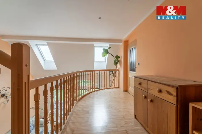 Prodej rodinného domu, Šestajovice, Potoční, 297 m2