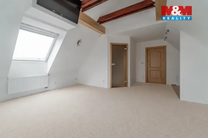 Prodej rodinného domu, Šestajovice, Potoční, 297 m2