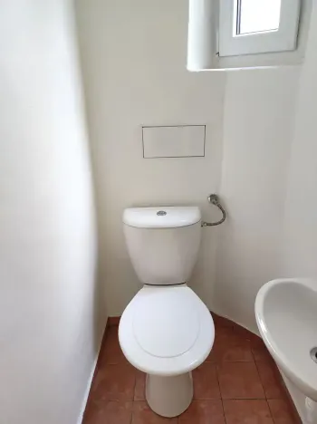 Pronájem bytu 2+1, Praha - Smíchov, U Nikolajky, 68 m2