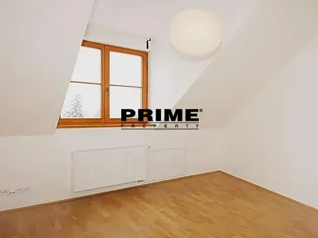 Pronájem rodinného domu, Praha - Střešovice, Nad hradním vodojemem, 350 m2