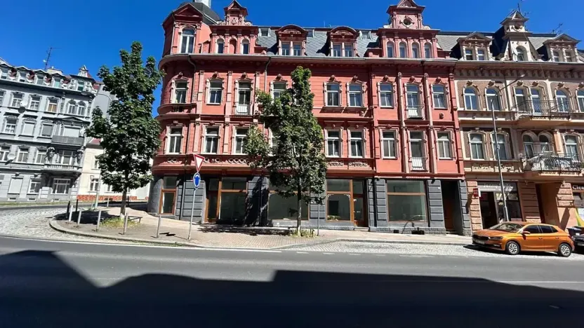 Pronájem obchodního prostoru, Karlovy Vary, Sokolovská, 105 m2