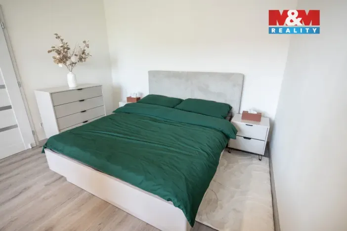 Pronájem bytu 1+1, Náchod - Staré Město nad Metují, Bílá, 44 m2