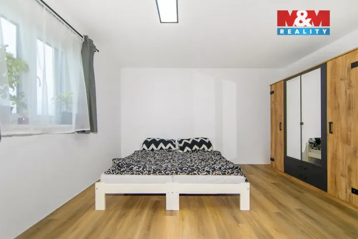 Prodej rodinného domu, Luženičky - Luženice, 124 m2
