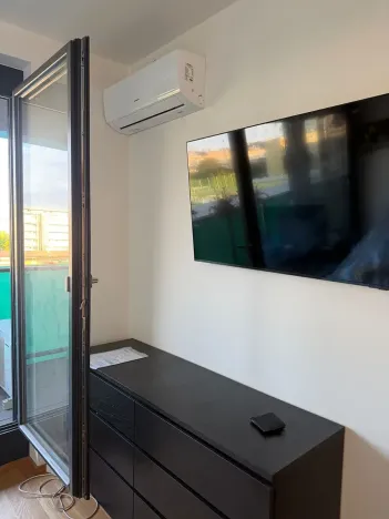 Prodej bytu 2+kk, Praha - Holešovice, U průhonu, 49 m2