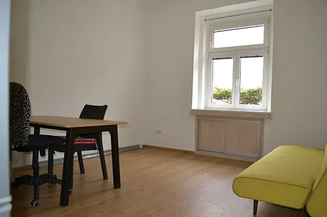 Pronájem bytu 2+kk, Praha - Michle, Prostřední, 43 m2