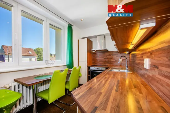 Prodej bytu 3+1, Vejprnice, Plzeňská, 75 m2