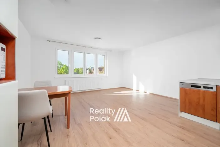 Pronájem bytu 1+kk, Liberec, Tovární, 37 m2