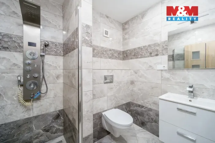 Pronájem bytu 1+1, Chlumec, Ústecká, 50 m2