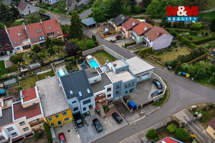 Prodej rodinného domu, Chlumec, Chlumecká, 260 m2