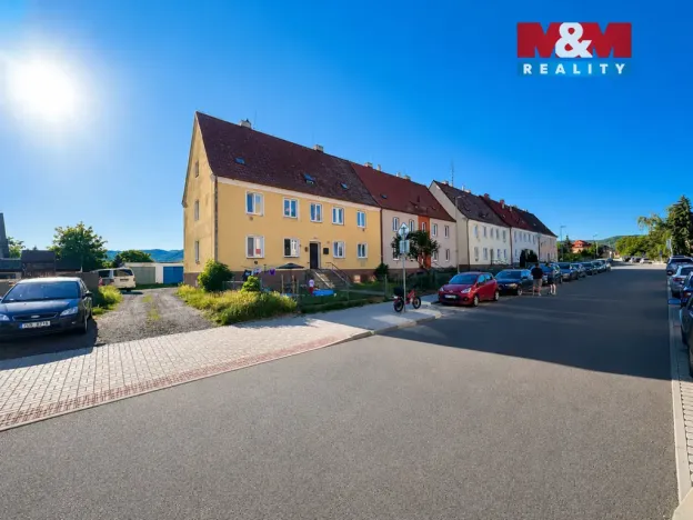 Prodej bytu 2+1, Klášterec nad Ohří - Miřetice u Klášterce nad Ohří, Husova, 50 m2