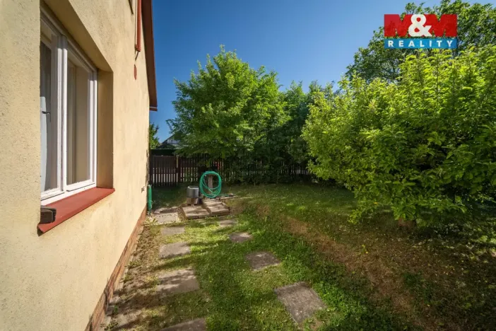Pronájem rodinného domu, Komárov, Sadová, 47 m2