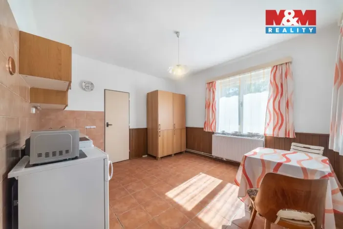 Pronájem rodinného domu, Komárov, Sadová, 47 m2