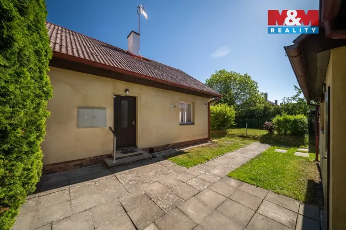 Pronájem rodinného domu, Komárov, Sadová, 47 m2