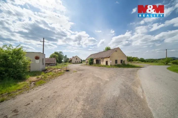 Prodej zemědělského objektu, Životice, 2087 m2
