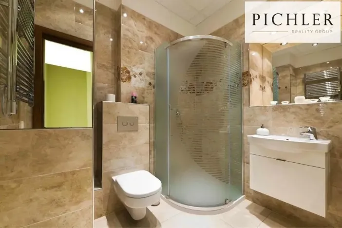 Prodej činžovního domu, Karlovy Vary, K. Čapka, 525 m2