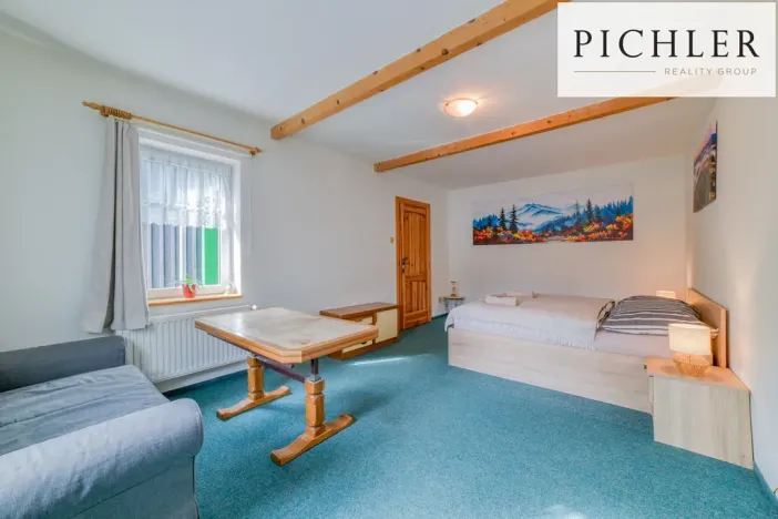 Prodej rodinného domu, Stříbrná, 341 m2