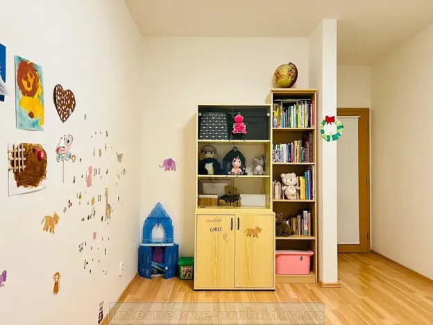 Prodej bytu 4+kk, Milovice, 92 m2