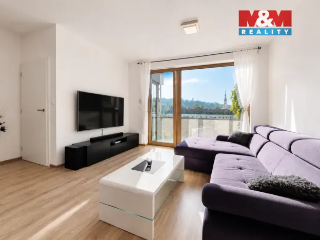 Pronájem bytu 2+kk, Oslavany, náměstí 13. prosince, 50 m2