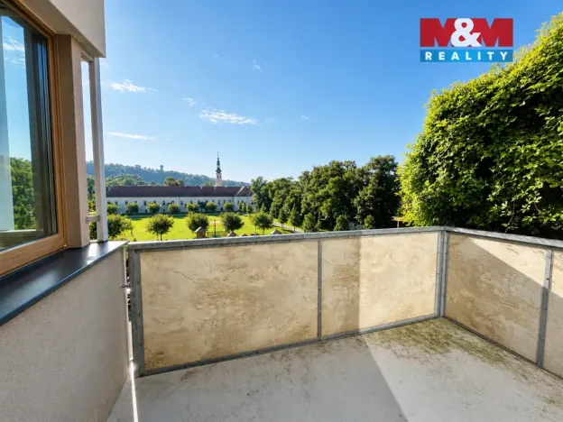Pronájem bytu 2+kk, Oslavany, náměstí 13. prosince, 50 m2