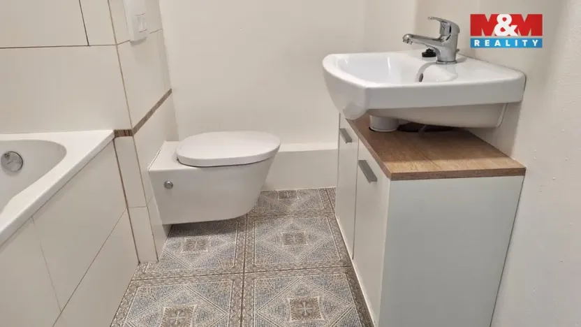 Pronájem bytu 2+kk, Česká Lípa, Jižní, 40 m2