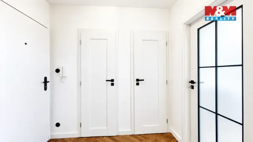 Pronájem bytu 2+kk, Praha - Hlubočepy, Machatého, 46 m2