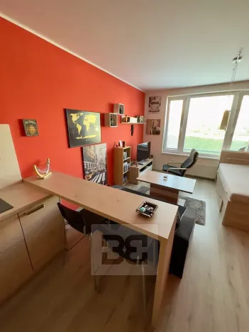 Pronájem bytu 1+kk, Praha - Letňany, Pavla Beneše, 37 m2