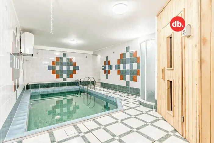 Prodej rodinného domu, Karlovy Vary, Krokova, 280 m2
