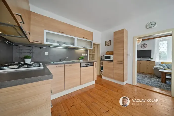 Prodej rodinného domu, Tetín, 130 m2