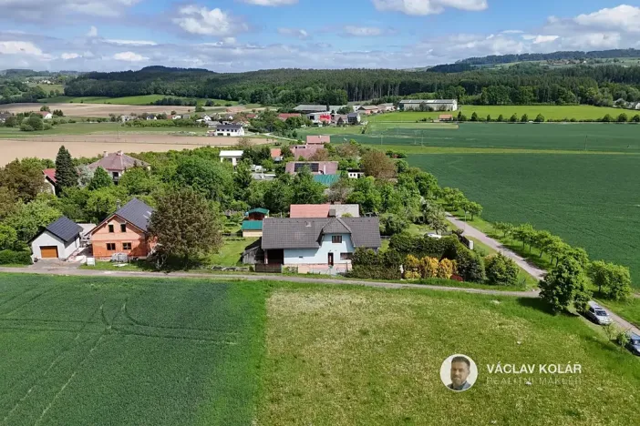 Prodej rodinného domu, Tetín, 130 m2