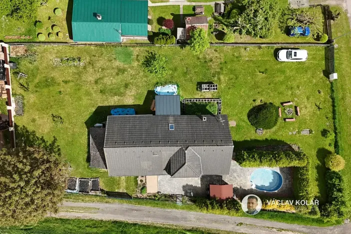 Prodej rodinného domu, Tetín, 130 m2