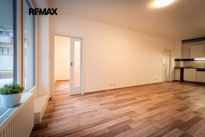 Pronájem bytu 2+kk, Brno, Přadlácká, 150 m2