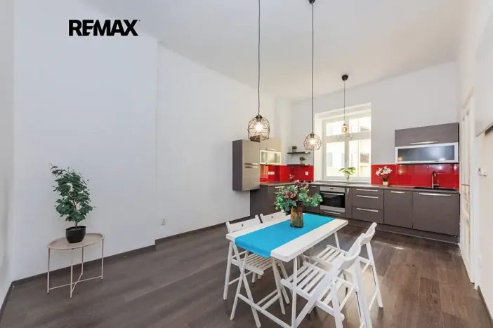 Prodej bytu 2+1, Praha - Vinohrady, Ondříčkova, 90 m2