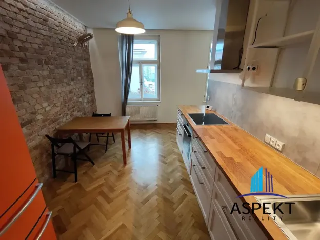 Pronájem bytu 2+kk, Praha - Žižkov, Hartigova, 71 m2