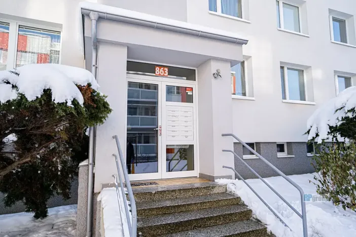 Pronájem bytu 2+kk, Mníšek pod Brdy, Ke škole, 43 m2