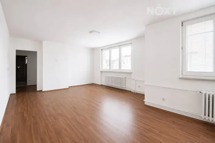 Pronájem bytu 3+1, Zlín, L. Váchy, 110 m2