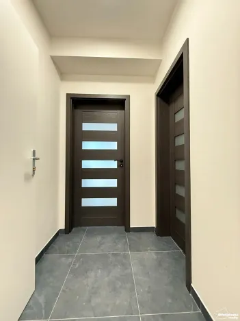 Pronájem bytu 1+kk, Uhlířské Janovice, Hrnčířská, 35 m2