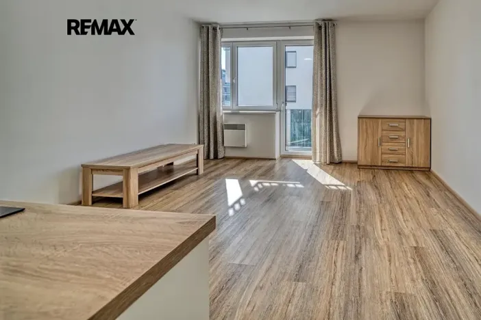 Pronájem bytu 1+kk, Poděbrady, Nerudova, 31 m2