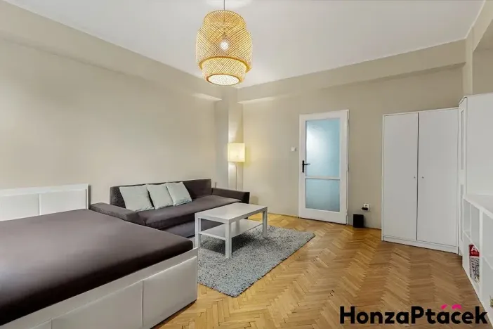 Prodej bytu 2+1, Praha - Vršovice, Lvovská, 72 m2