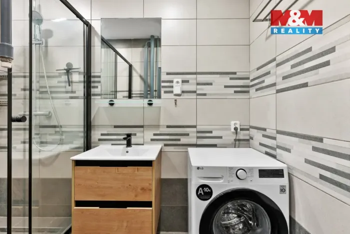 Prodej bytu 2+kk, Mělník, nám. Gen. Swierczewského, 52 m2