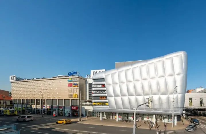 Pronájem kanceláře, České Budějovice, Pražská tř., 110 m2