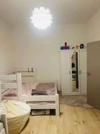 Pronájem bytu 1+1, Praha, 50 m2