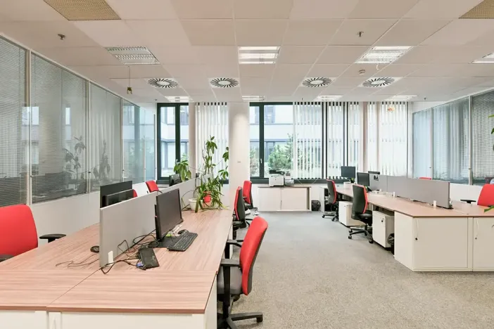 Pronájem kanceláře, Praha - Stodůlky, Siemensova, 560 m2
