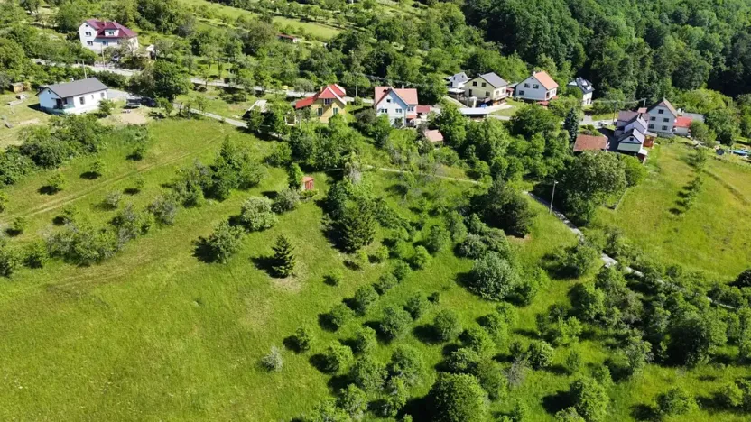 Prodej pozemku pro bydlení, Luhačovice, 17000 m2