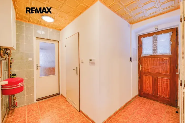 Prodej rodinného domu, Sedlčany, 93 m2