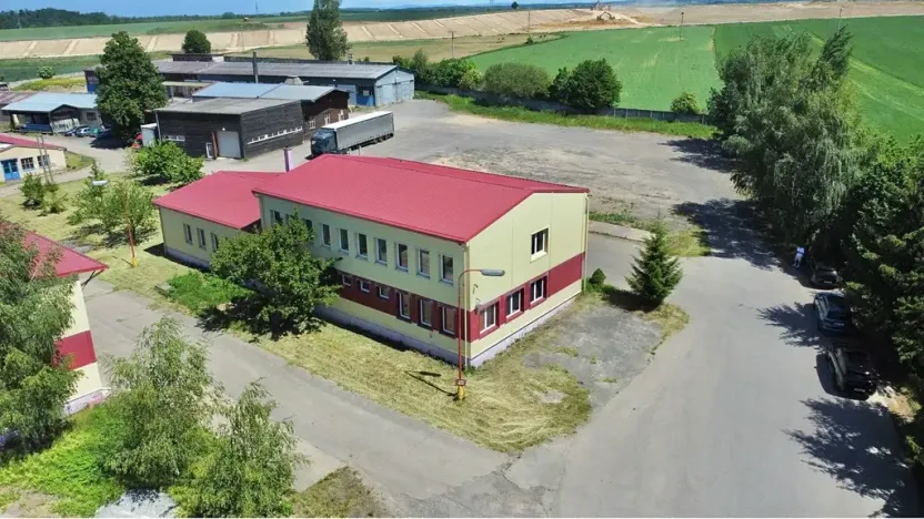 Prodej výrobních prostor, Řídký, 1400 m2