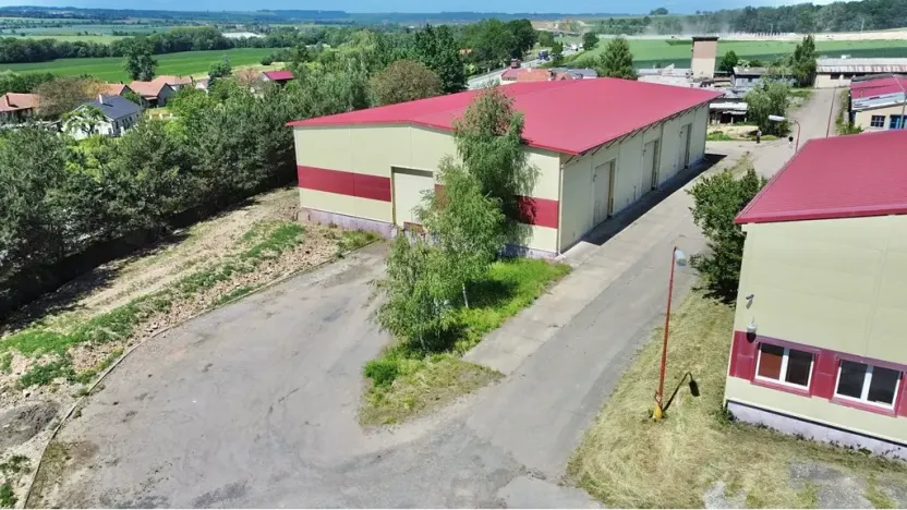 Prodej výrobních prostor, Řídký, 1400 m2