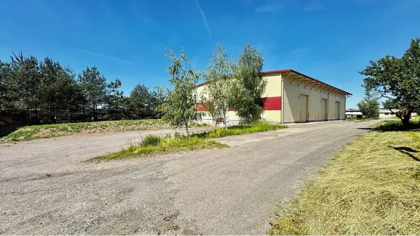 Prodej skladu, Řídký, 1400 m2