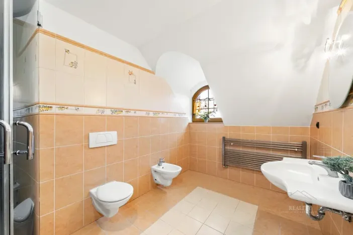 Prodej rodinného domu, Strančice - Všechromy, 295 m2